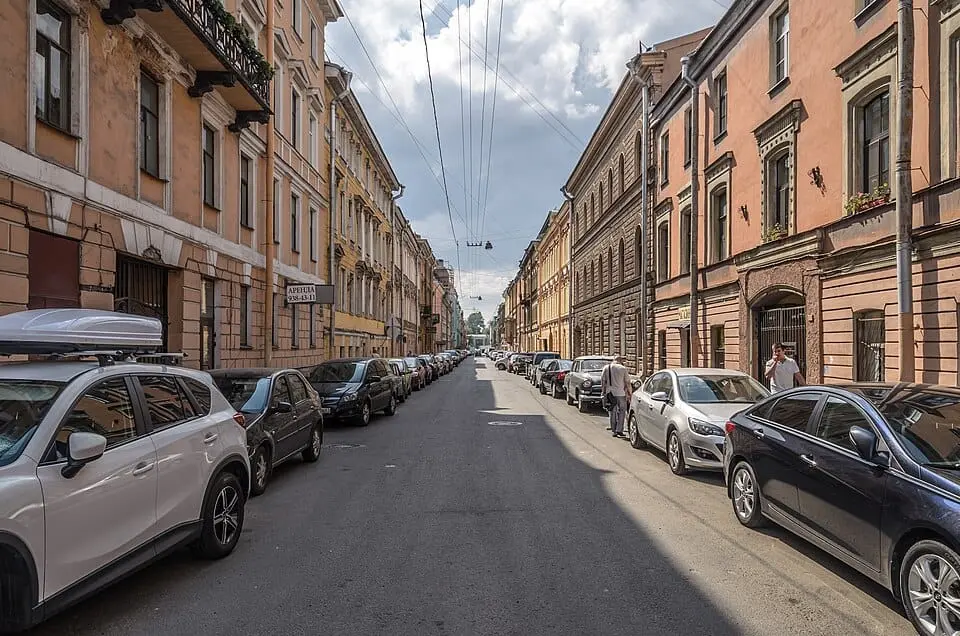 Галерная улица