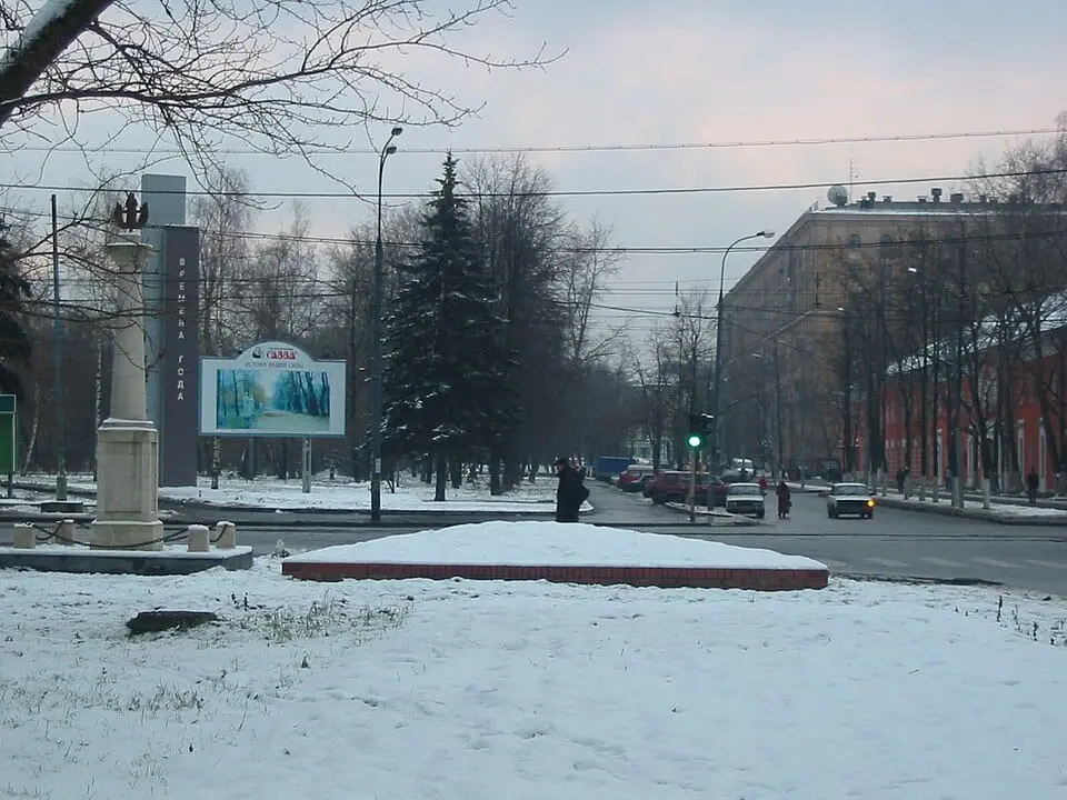 1-й Краснокурсантский проезд, 3/5