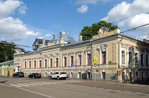 Улица Воронцово Поле, 12с1