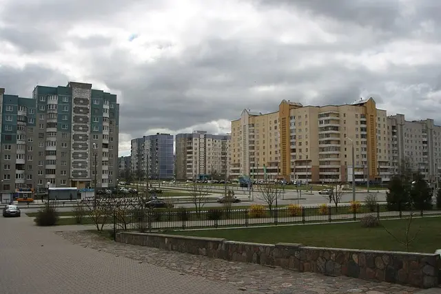 Улица Дзержинского, 113 — место съёмок фильма «Белые росы»