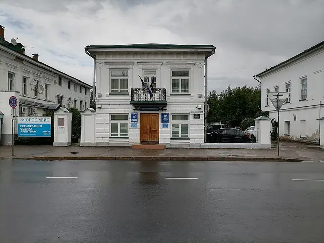 Улица Симановского, 24 — место съёмок фильма «Жестокий романс»