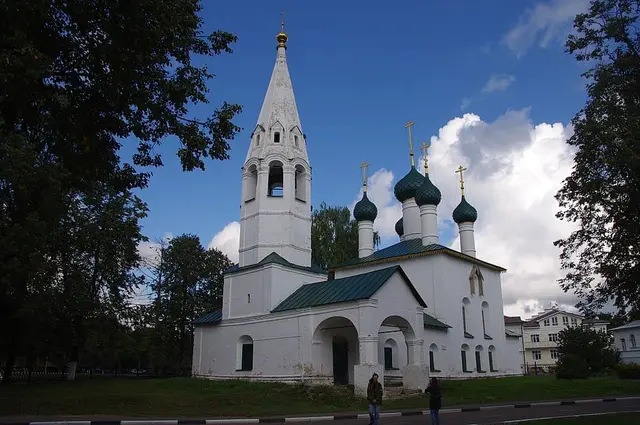 Которосльная набережная, 8 — место съёмок фильма «Афоня»